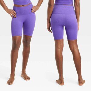 Small - Womens Seamless High-Rise Rib Bike Shorts 6" - All In Motion - Purple